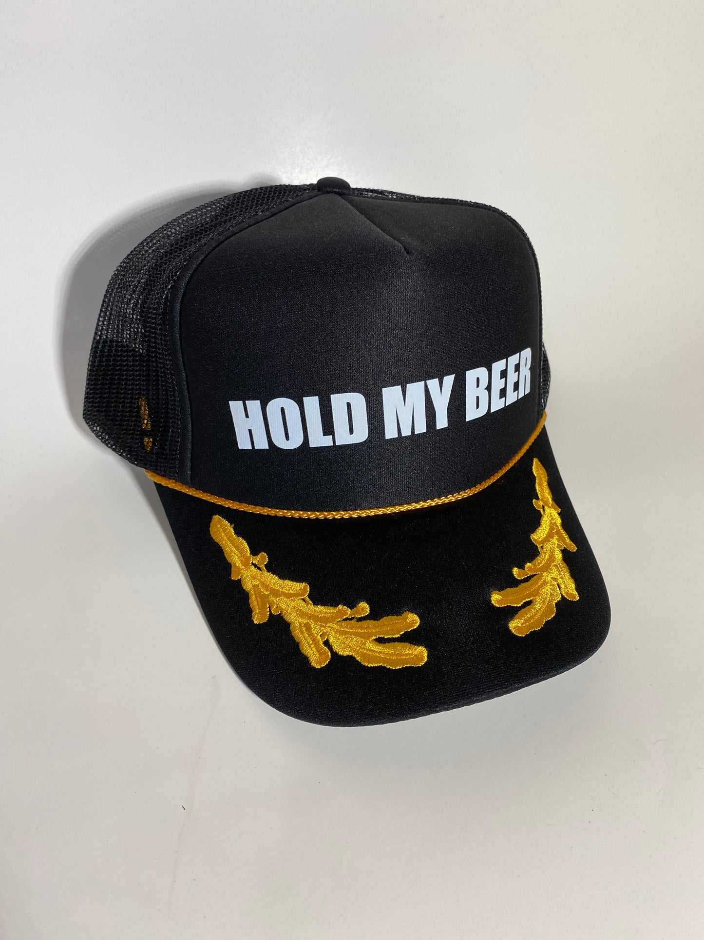 Hold my beer black / gold